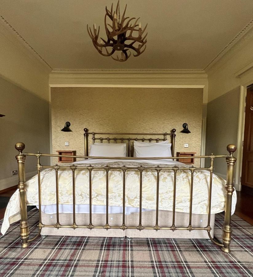Ashtree House Hotel, Glasgow Airport & Пейзли Екстериор снимка