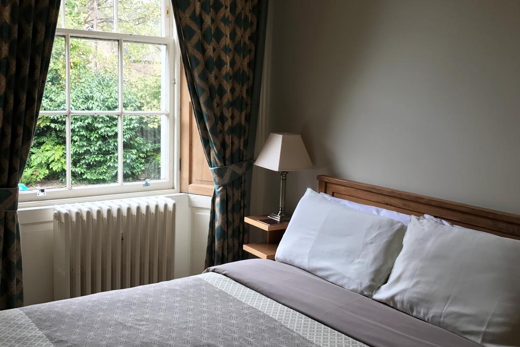 Ashtree House Hotel, Glasgow Airport & Пейзли Екстериор снимка