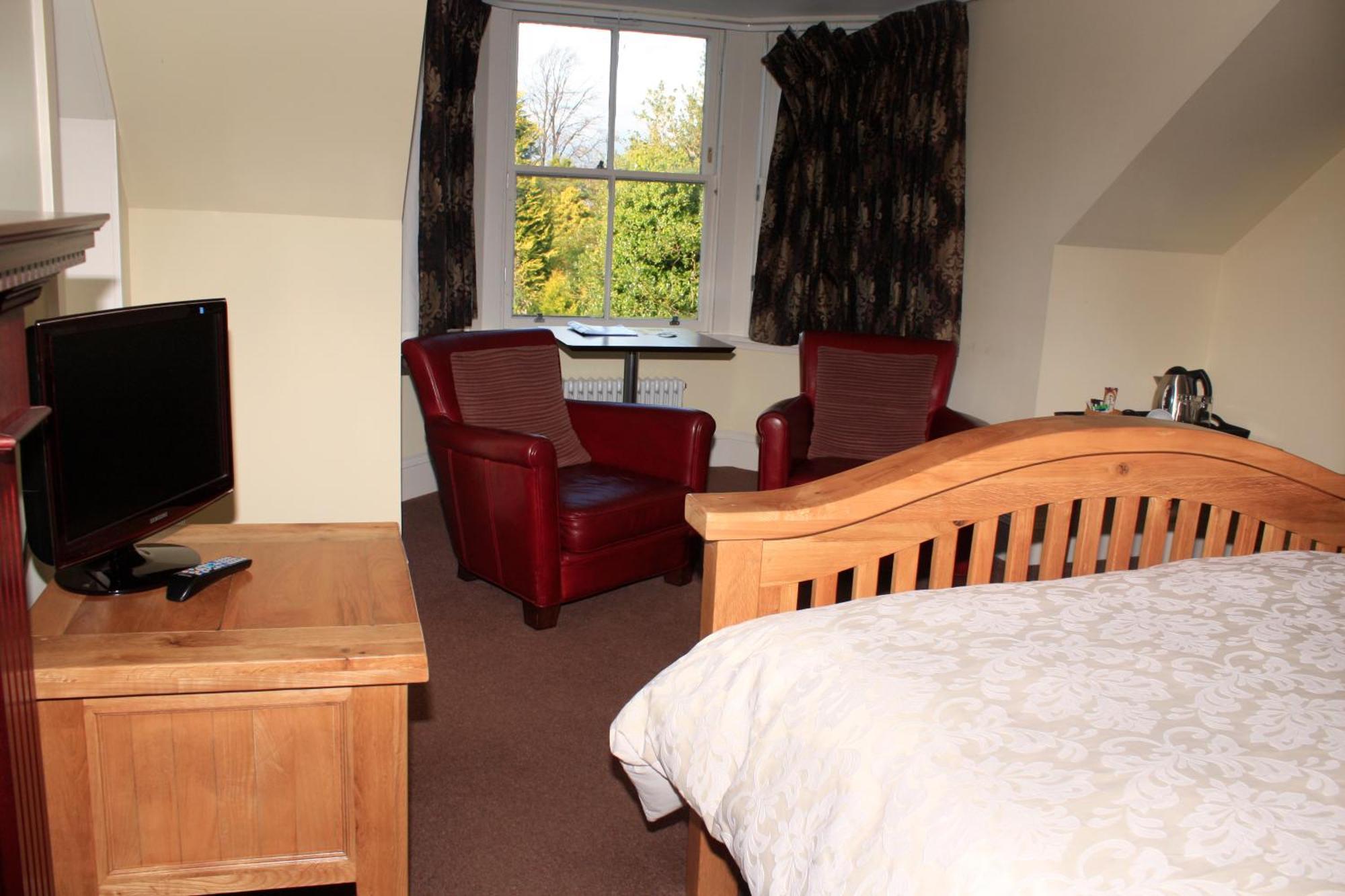 Ashtree House Hotel, Glasgow Airport & Пейзли Екстериор снимка